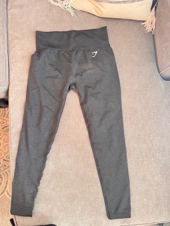 Gymshark Pants - Gymshark High-Waist Leggings in Dark Gray
